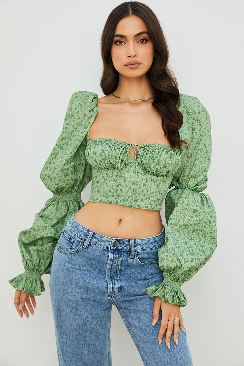 Floral Trumpet Sleeve Lace-Up Pleated Women's Crop Top